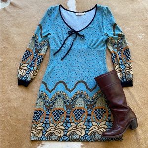Large Long Sleeve Dress By Aryeh